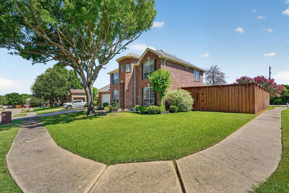 4302 Founders Drive Rowlett, TX 75089