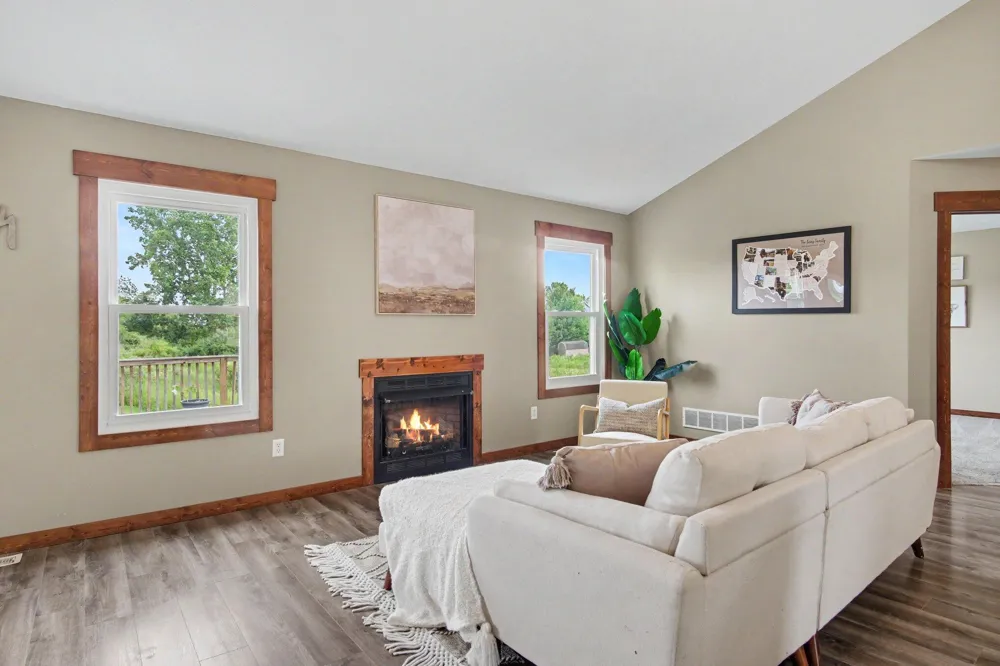 3476 Lindsey Lane Zeeland, MI 49464