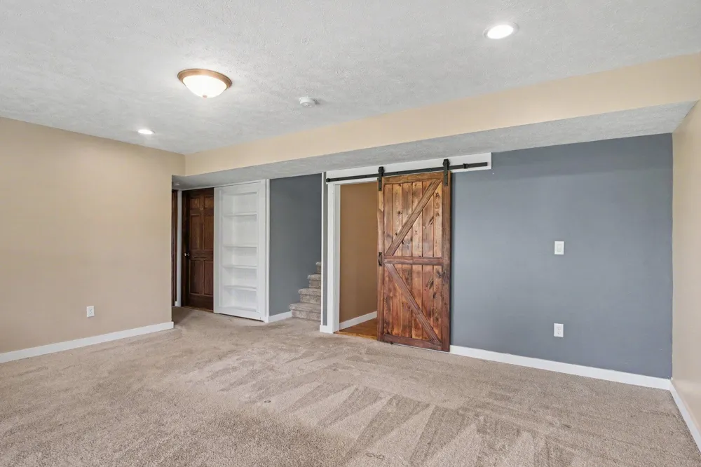 3476 Lindsey Lane Zeeland, MI 49464