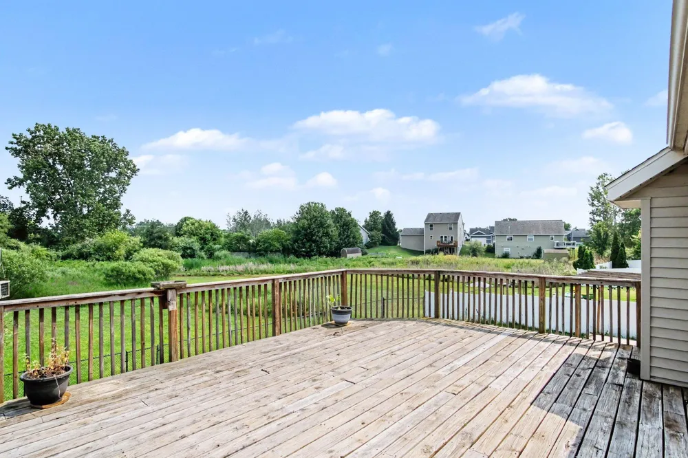 3476 Lindsey Lane Zeeland, MI 49464