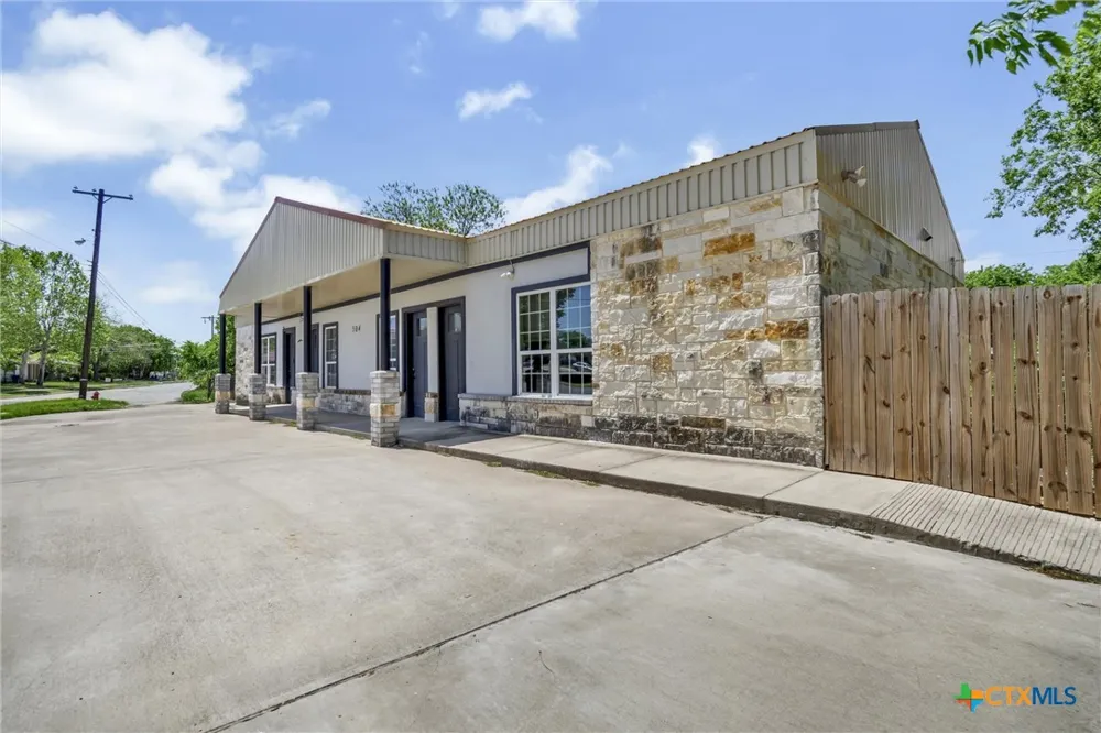 504 S 1st Street Copperas Cove, TX 76522