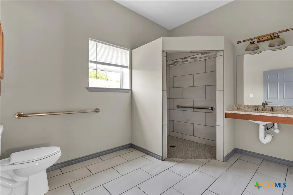 504 S 1st Street Copperas Cove, TX 76522