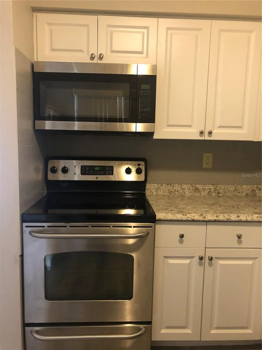 4008 EL MERITA COURT New Port Richey, FL 34655