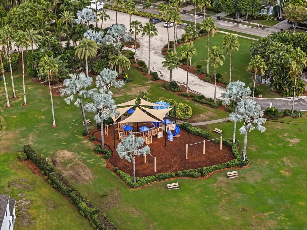 319 SHORE CRAB WAY Apollo Beach, FL 33572