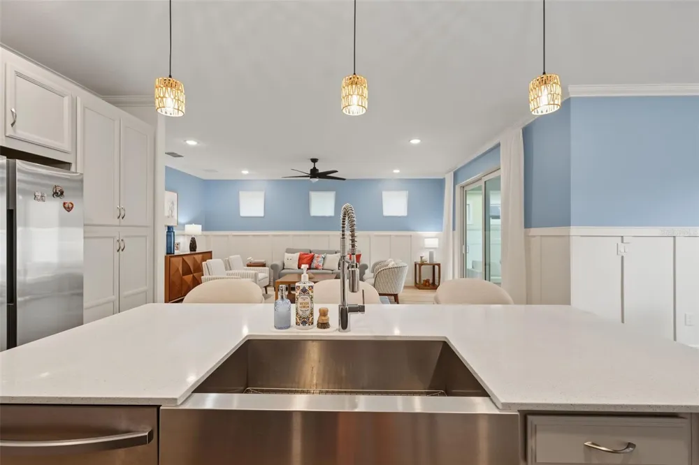 319 SHORE CRAB WAY Apollo Beach, FL 33572