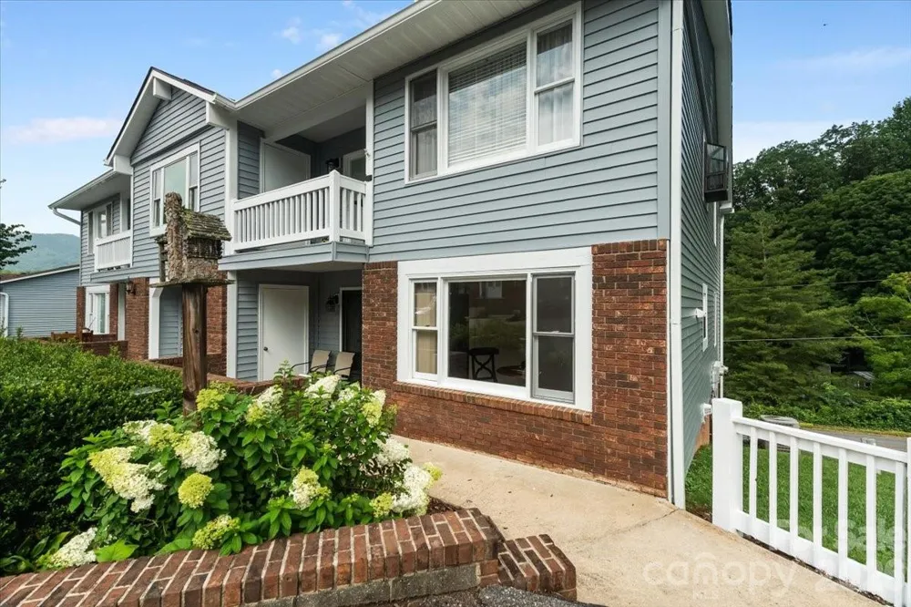 75 Nazarene Way #2 Waynesville, NC 28785