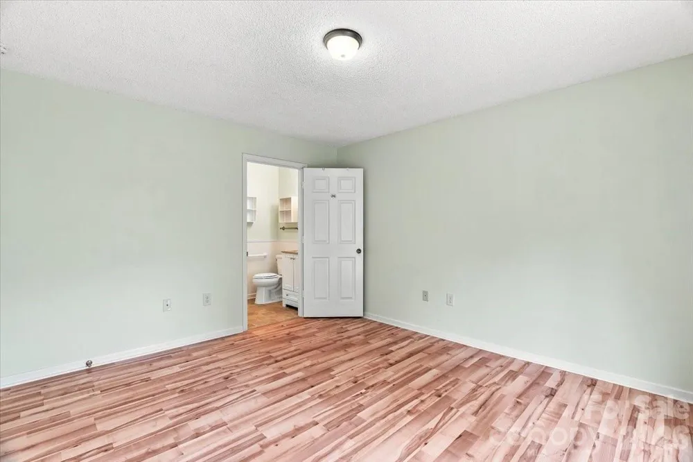 75 Nazarene Way #2 Waynesville, NC 28785