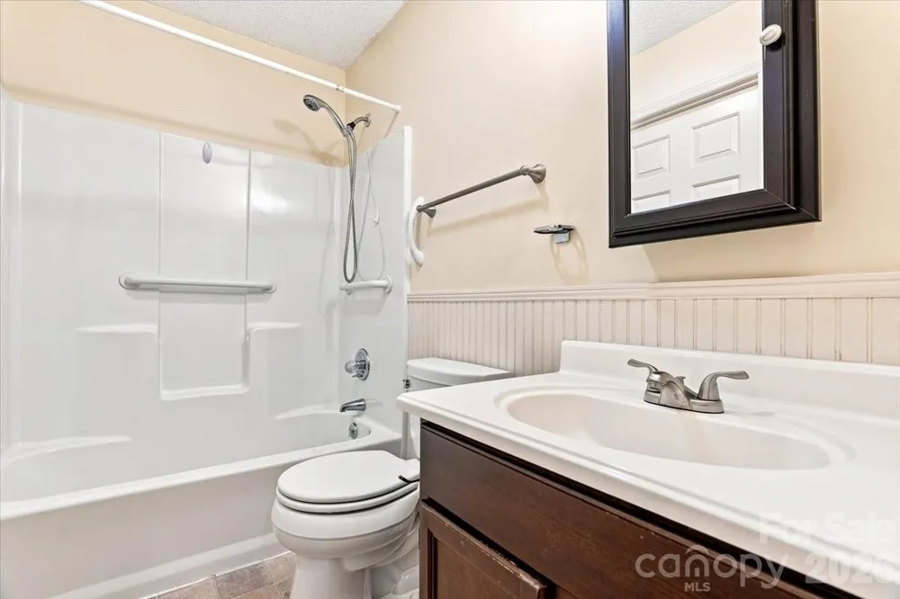75 Nazarene Way #2 Waynesville, NC 28785