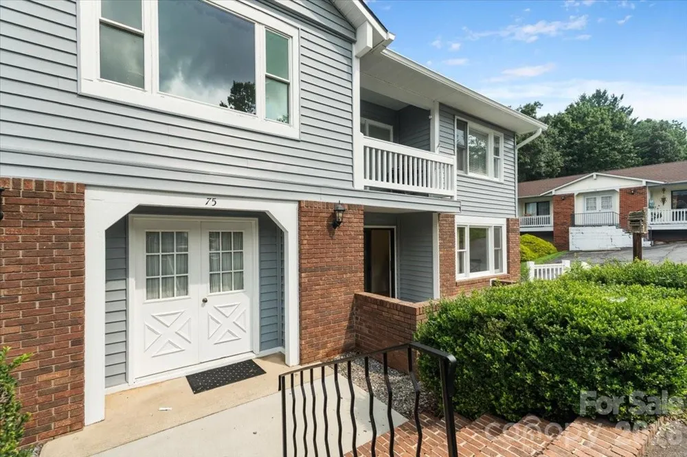 75 Nazarene Way #2 Waynesville, NC 28785