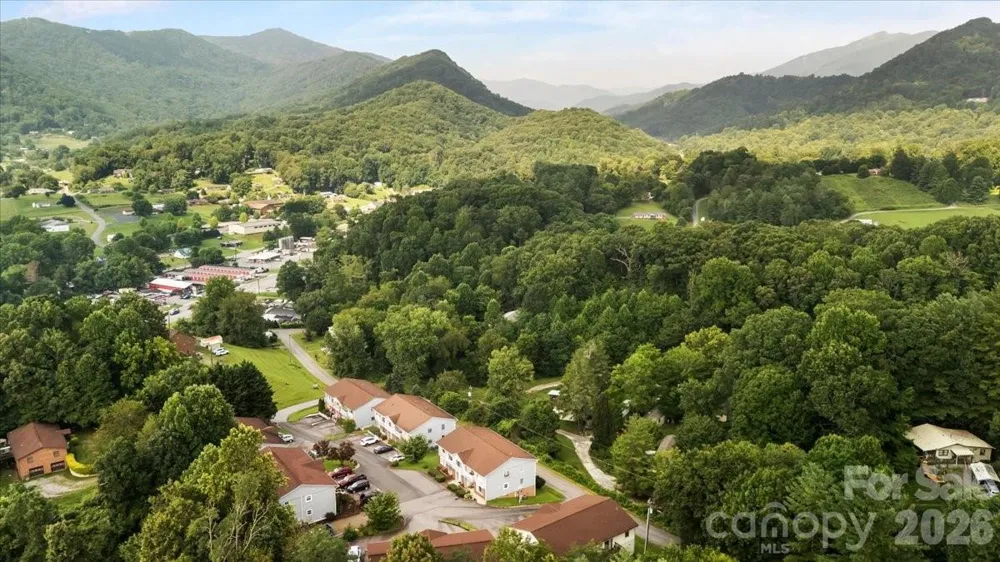 75 Nazarene Way #2 Waynesville, NC 28785