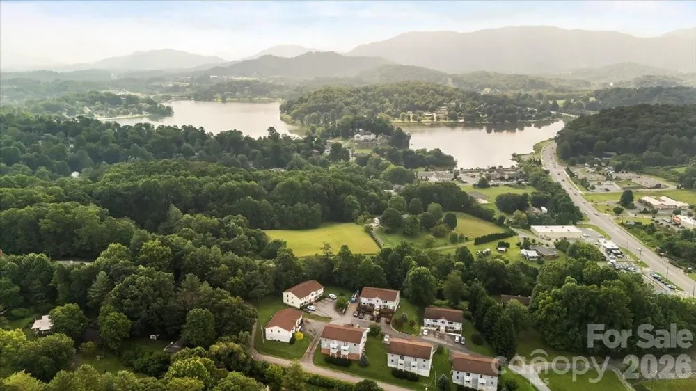 75 Nazarene Way #2 Waynesville, NC 28785