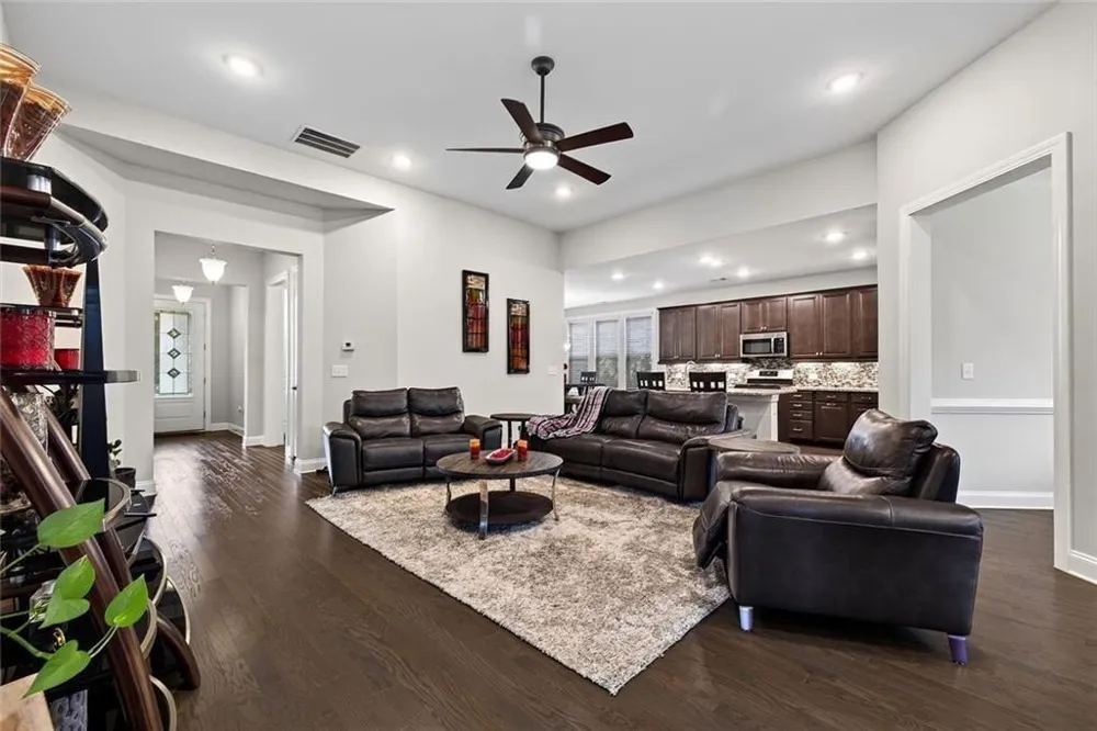 411 Cedar Pine Court Peachtree City, GA 30269