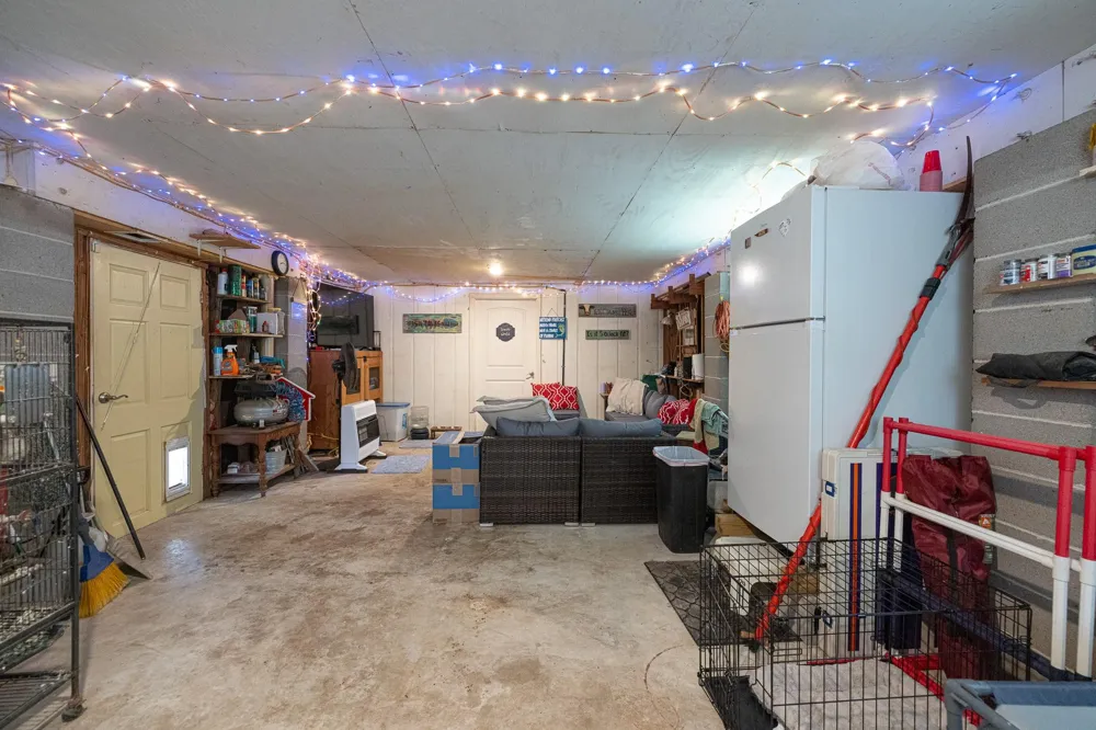 321 Ling Street Hitchcock, TX 77563