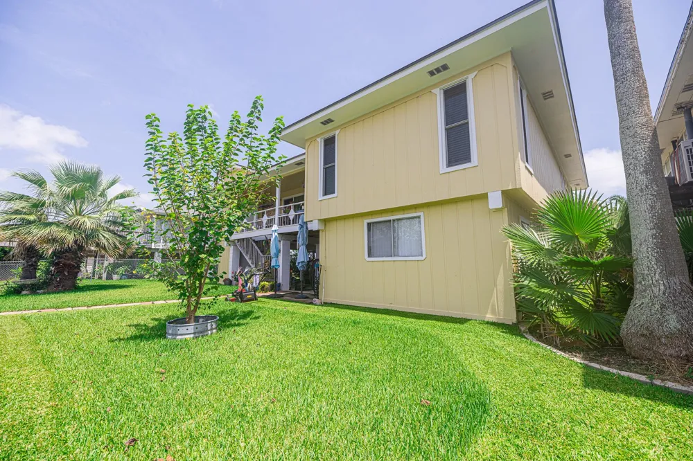 321 Ling Street Hitchcock, TX 77563