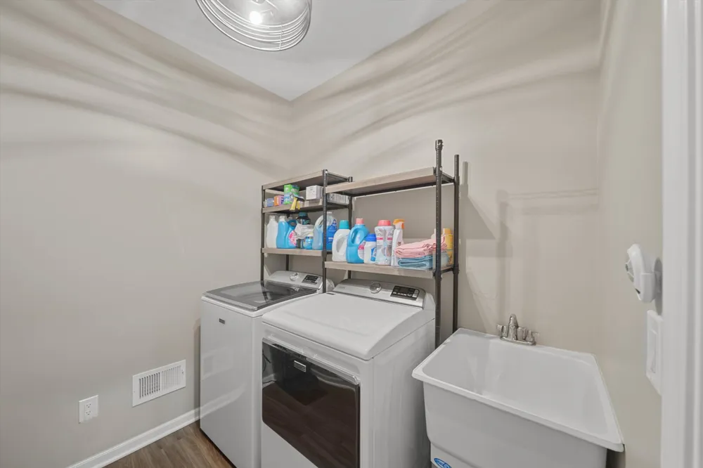 50120 Bluebell Street Canton, MI 48188