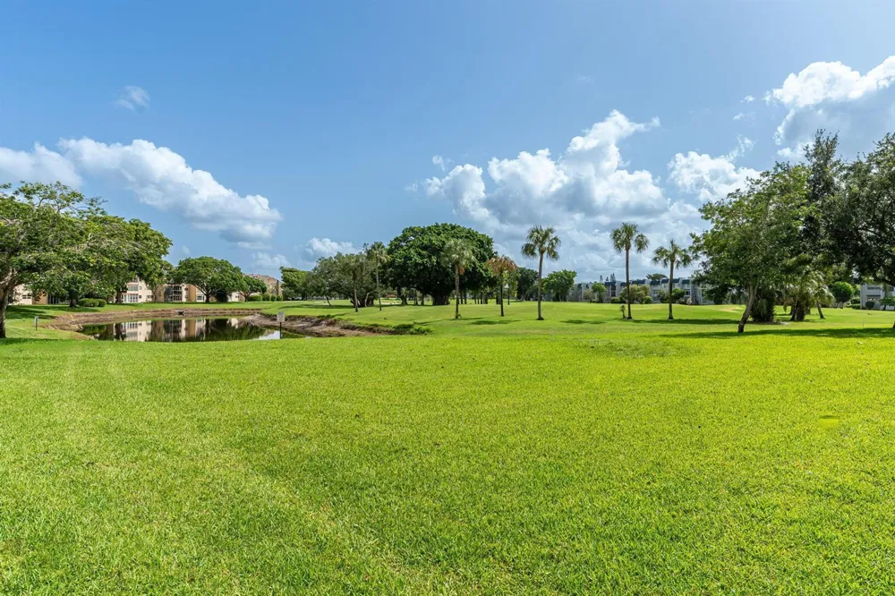 1010 COUNTRY CLUB DRIVE #108 Margate, FL 33063