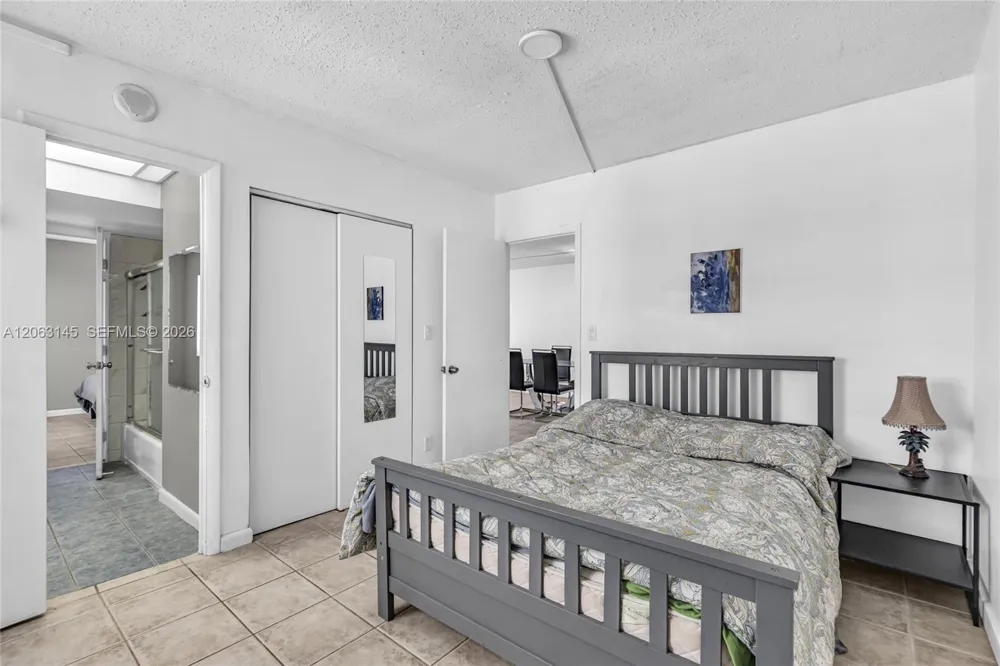 200 S Birch Rd #1015 Fort Lauderdale, FL 33316