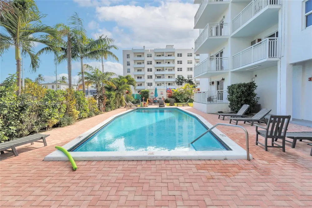 200 S Birch Rd #1015 Fort Lauderdale, FL 33316