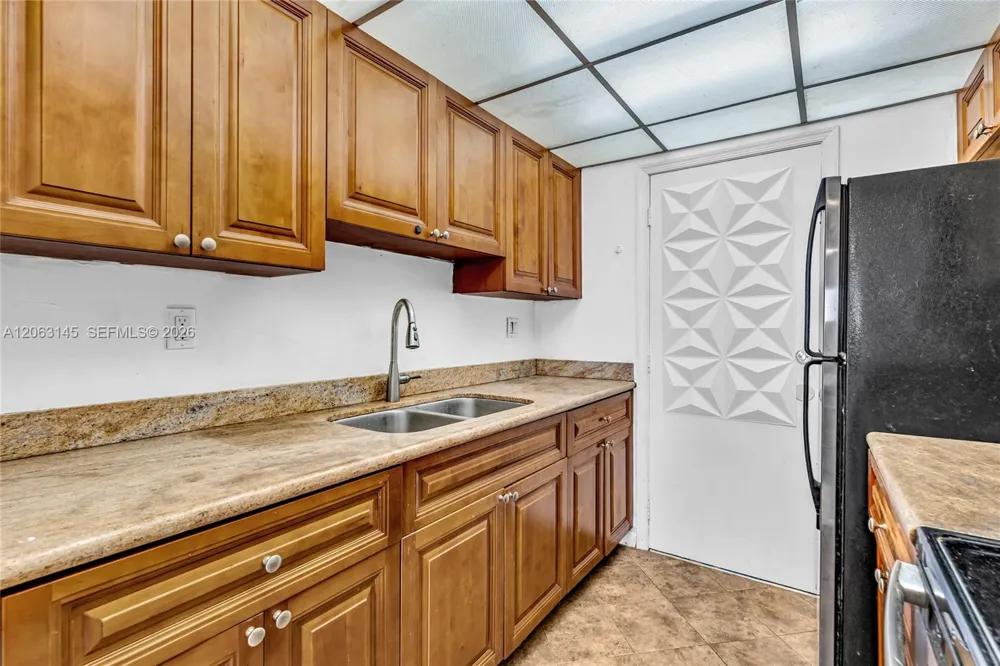200 S Birch Rd #1015 Fort Lauderdale, FL 33316