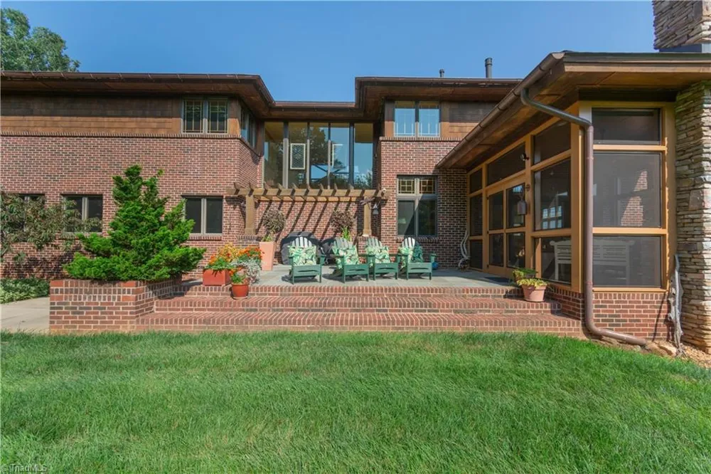 4680 River Bluff Farms Road Tobaccoville, NC 27050