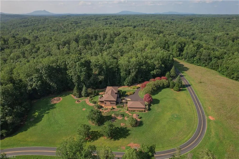 4680 River Bluff Farms Road Tobaccoville, NC 27050