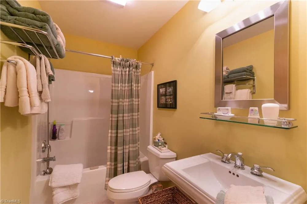 4680 River Bluff Farms Road Tobaccoville, NC 27050