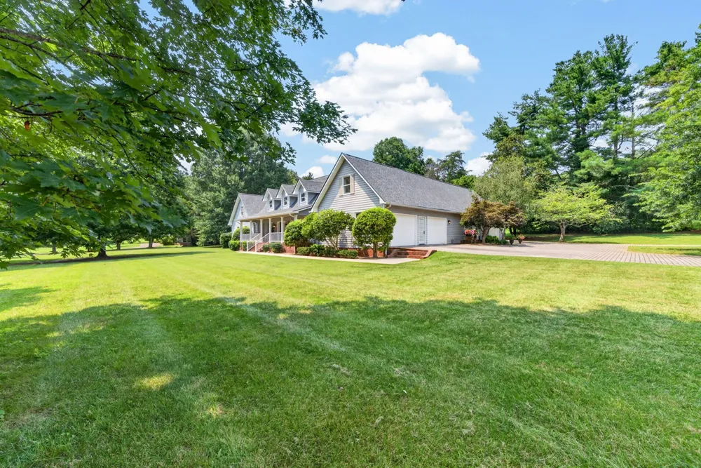 1401 Denny Rd Cookeville, TN 38506
