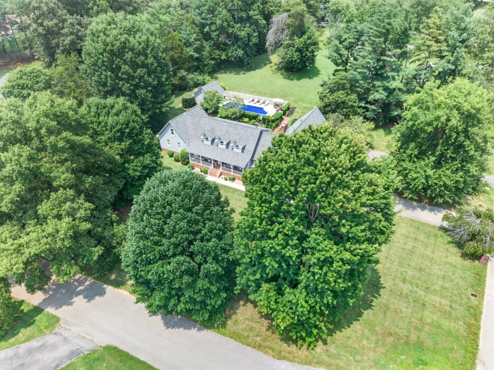 1401 Denny Rd Cookeville, TN 38506