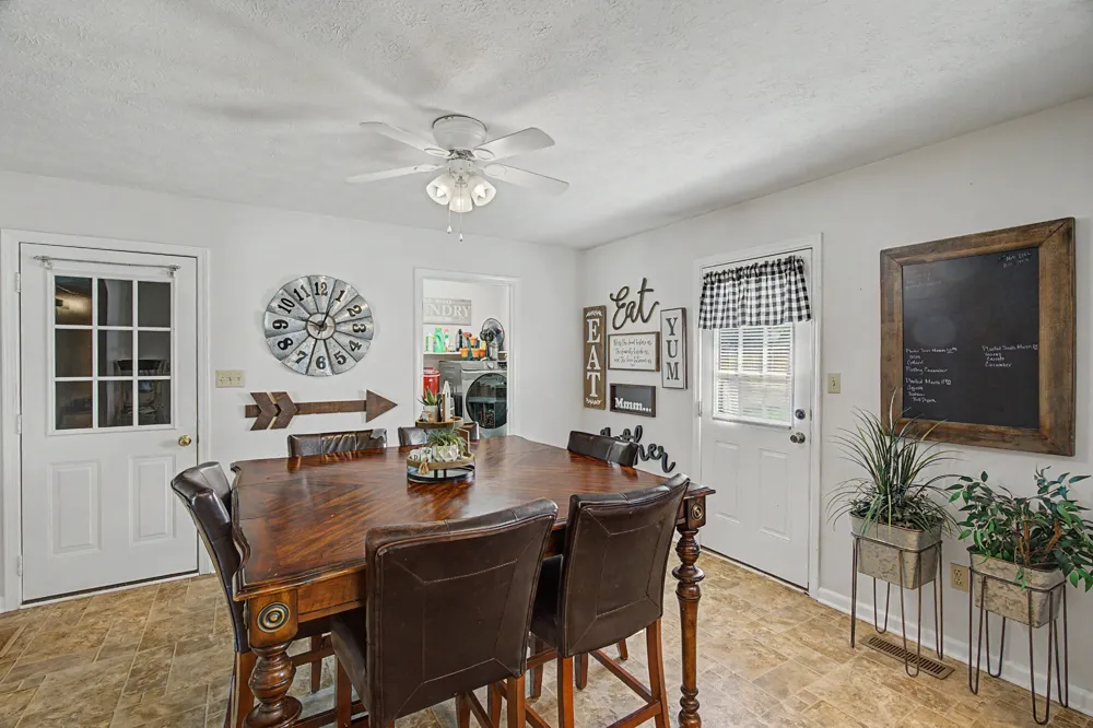 583 Winchester Dr Hopkinsville, KY 42240