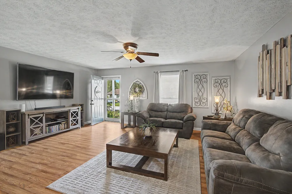 583 Winchester Dr Hopkinsville, KY 42240