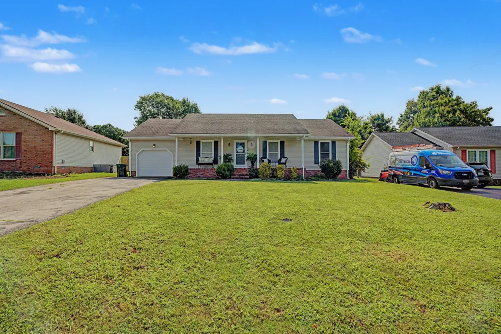 583 Winchester Dr Hopkinsville, KY 42240