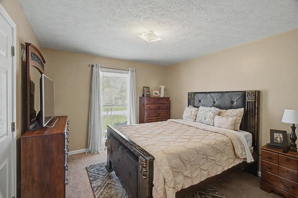 583 Winchester Dr Hopkinsville, KY 42240
