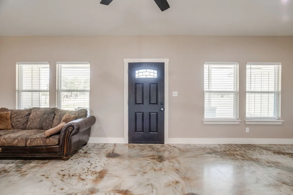 4930 Midway Road Weatherford, TX 76085