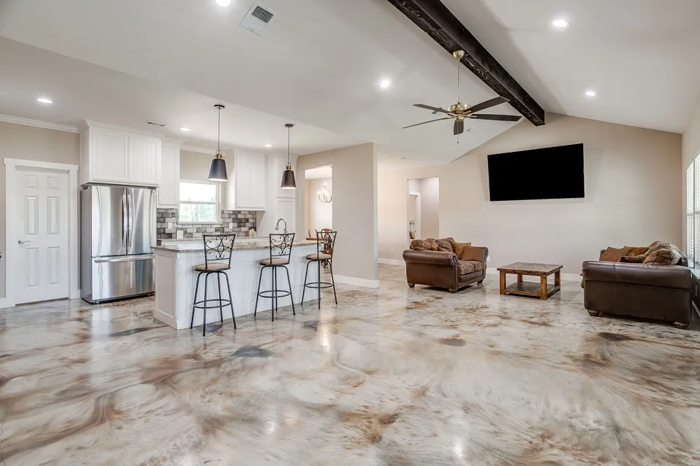 4930 Midway Road Weatherford, TX 76085