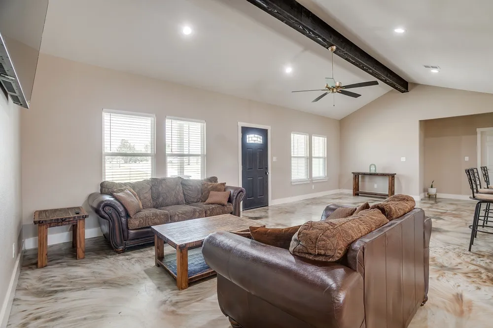4930 Midway Road Weatherford, TX 76085