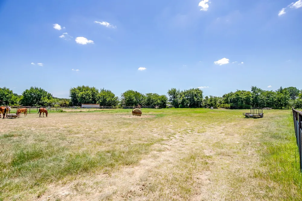 4930 Midway Road Weatherford, TX 76085