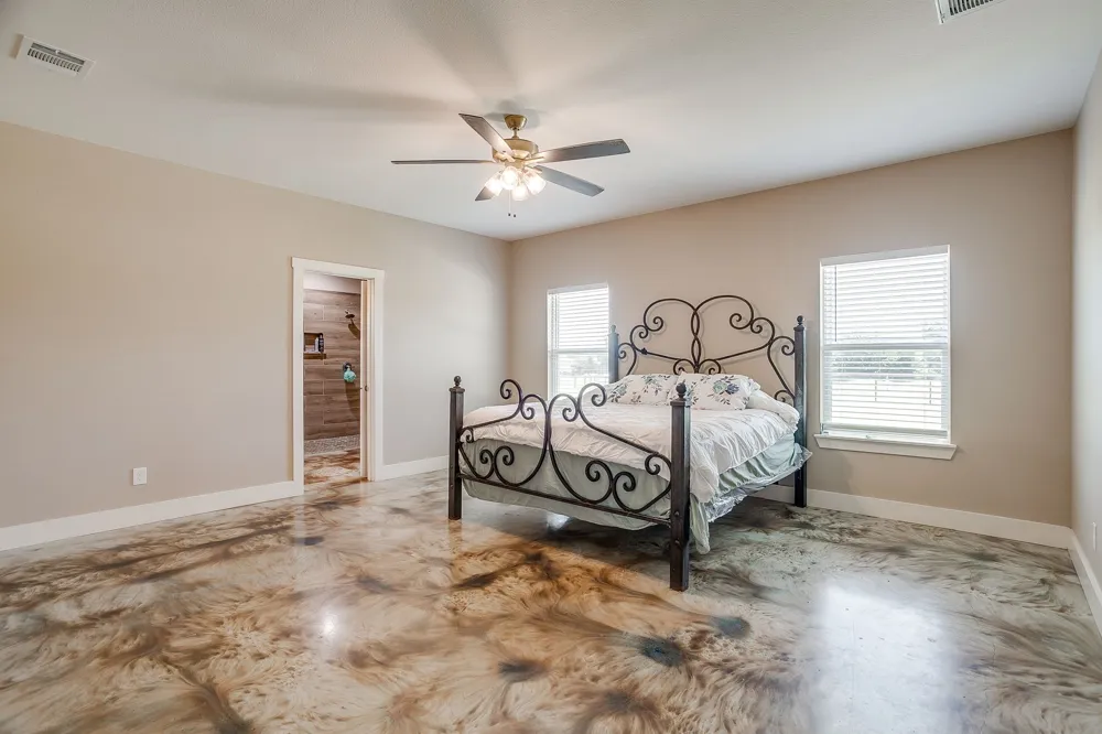 4930 Midway Road Weatherford, TX 76085