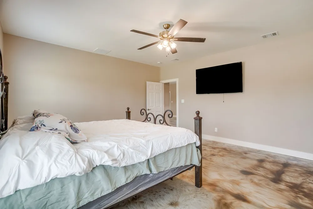 4930 Midway Road Weatherford, TX 76085