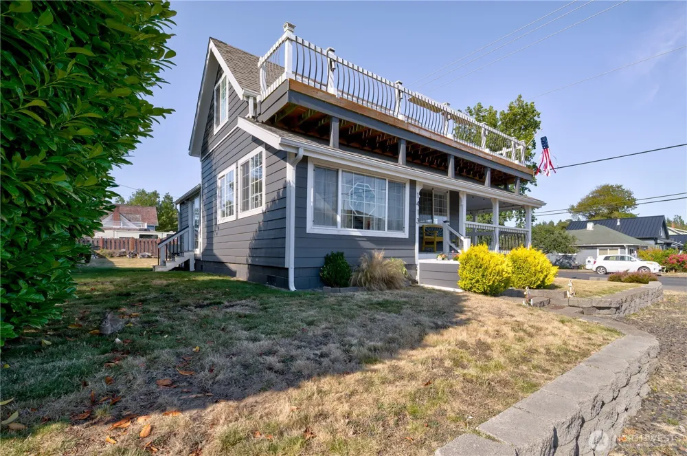 1413 262nd Place Ocean Park, WA 98640