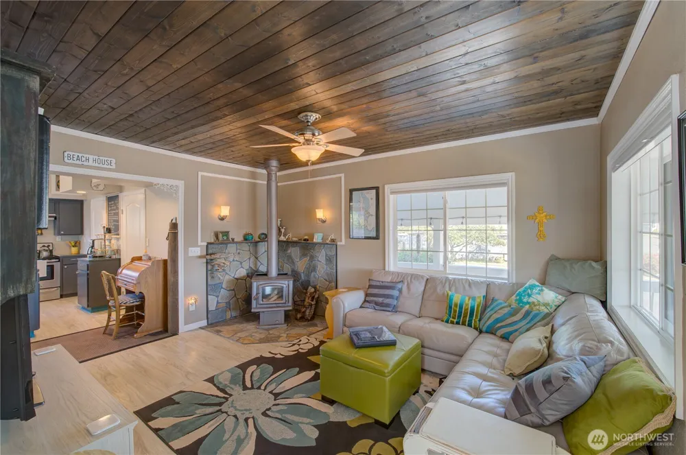 1413 262nd Place Ocean Park, WA 98640