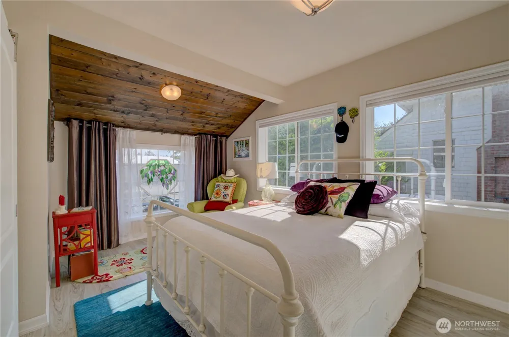 1413 262nd Place Ocean Park, WA 98640