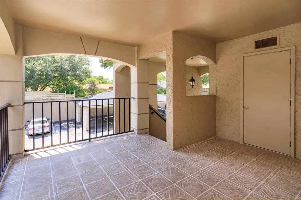 1055 KENSINGTON PARK DRIVE #711 Altamonte Springs, FL 32714