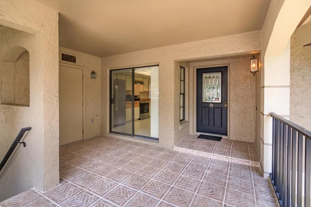 1055 KENSINGTON PARK DRIVE #711 Altamonte Springs, FL 32714