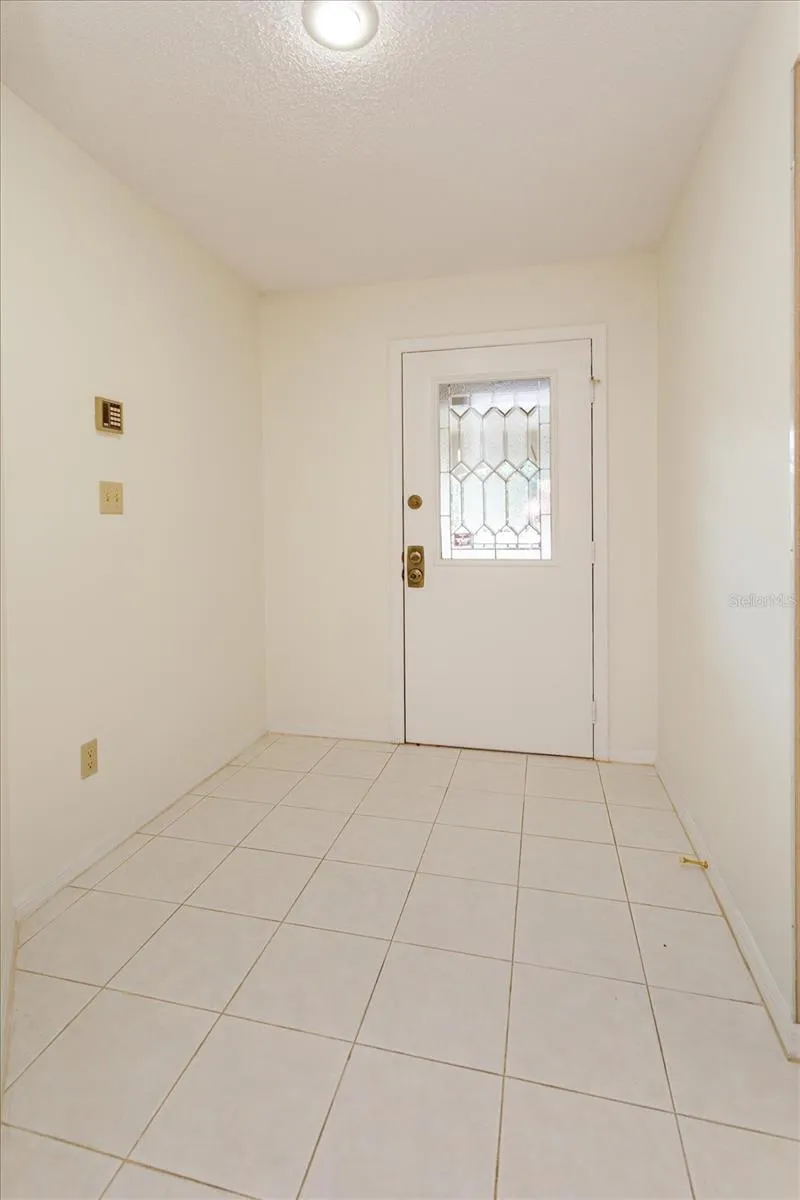1055 KENSINGTON PARK DRIVE #711 Altamonte Springs, FL 32714