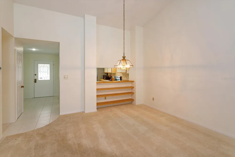 1055 KENSINGTON PARK DRIVE #711 Altamonte Springs, FL 32714