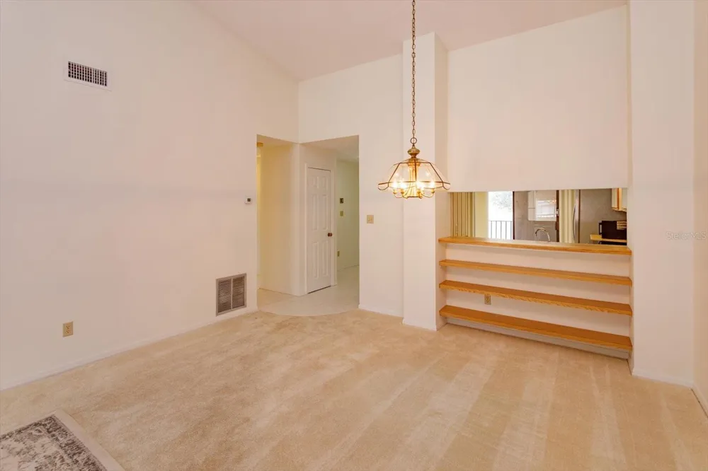 1055 KENSINGTON PARK DRIVE #711 Altamonte Springs, FL 32714