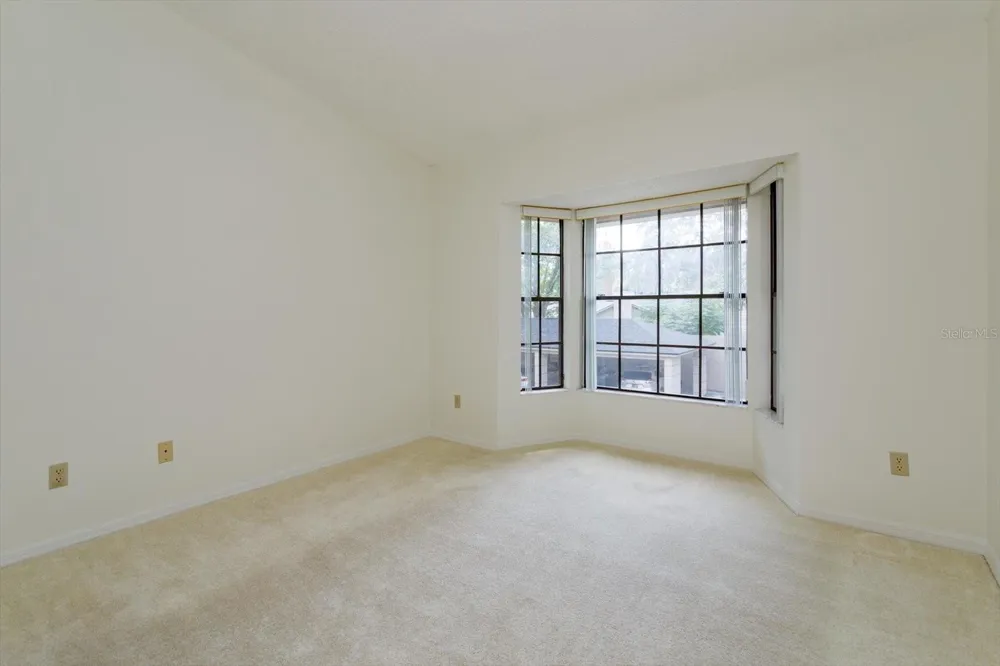 1055 KENSINGTON PARK DRIVE #711 Altamonte Springs, FL 32714