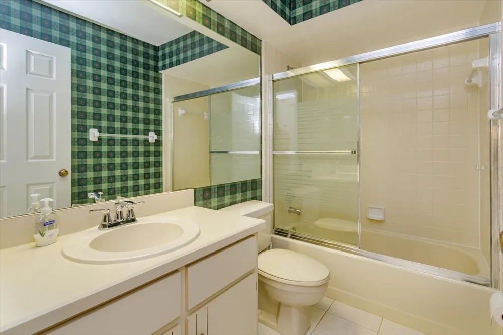 1055 KENSINGTON PARK DRIVE #711 Altamonte Springs, FL 32714