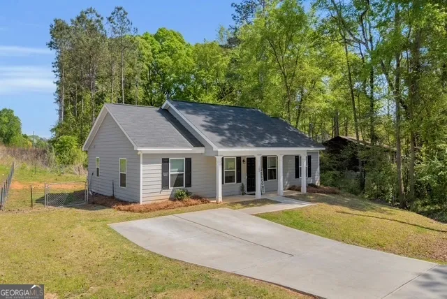 140 Rustwood DR Athens, GA 30607