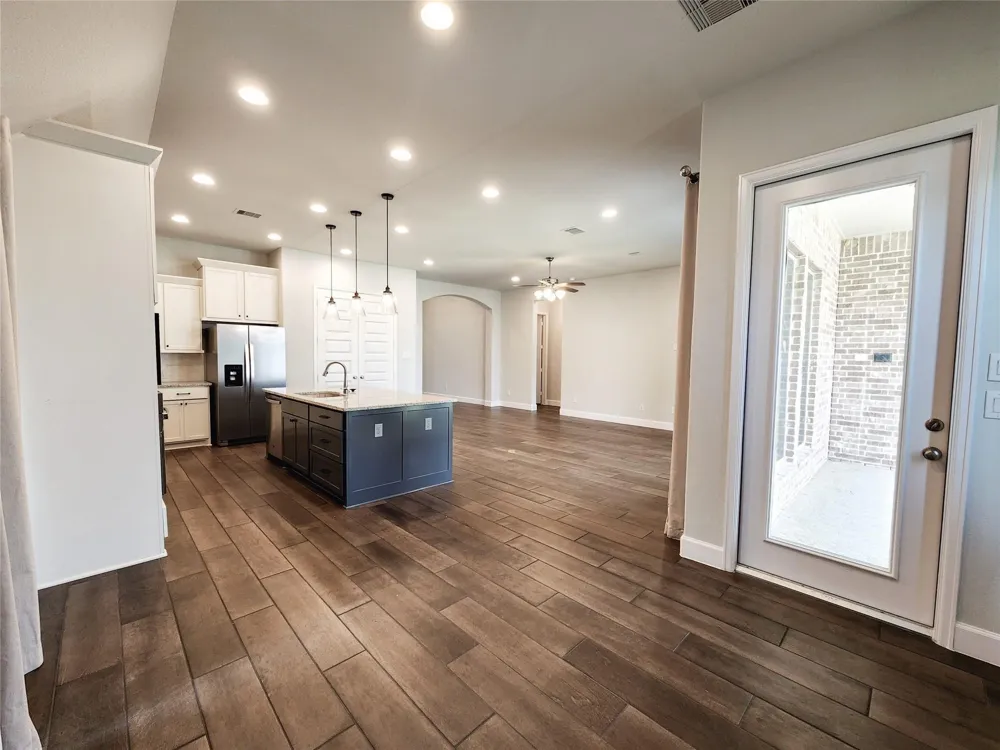 18935 Rosewood Terrace Drive New Caney, TX 77357